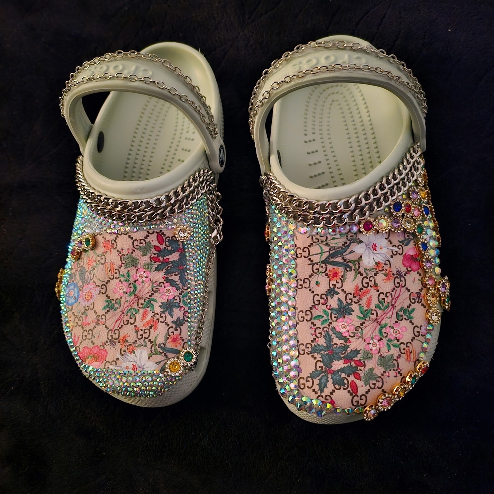 CROCS Embellished Floral Mules - Multicolor